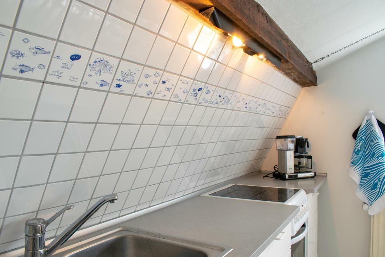 Ahoi Marie - Maritime Ferienwohnung Куксгафен Екстер'єр фото